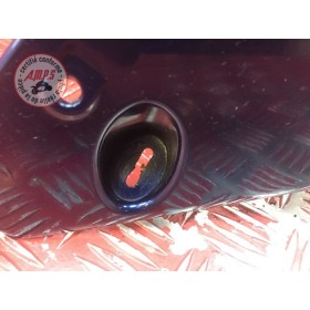 Flanc de carénage droit 