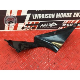 Cache sur flanc de carénage gauche Yamaha R1 2007 à 2008 4C8