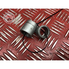 Entretoise de roue avant