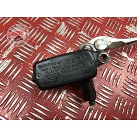 Maitre cylindre de frein avant