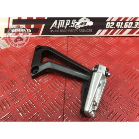 Platine repose pied passager droite