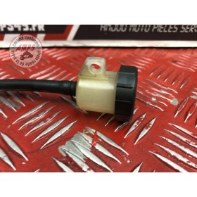 Bocal de liquide de frein arriere 