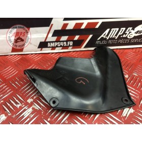 Cache plastique avant gauche 
