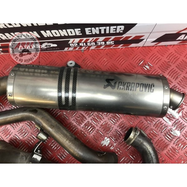 Ligne d'échappement akrapovic 