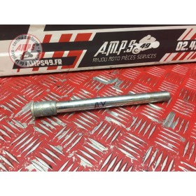 Axe de roue avant