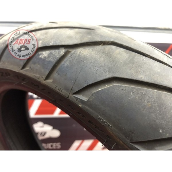 Pneu avant Pirelli Angel GT 120-70zr17 