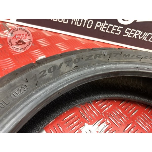 Pneu avant Pirelli Angel GT 120-70zr17 