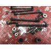 Support et vis fixation moteur