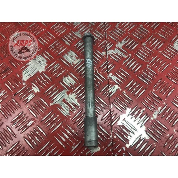 Axe de roue avant 