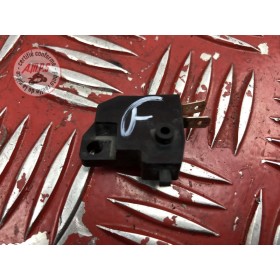 Contacteur de frein avant 