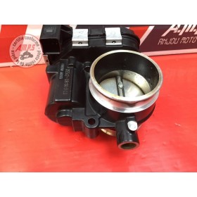 Rampe d'injection droite 