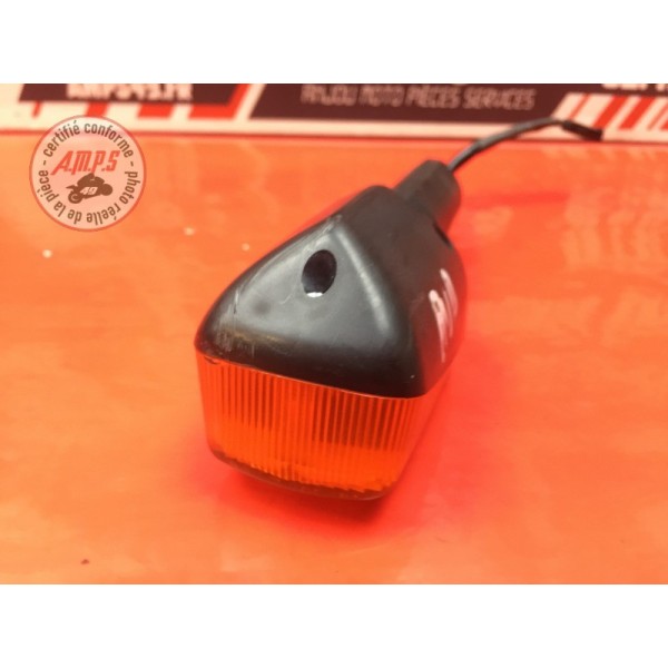 Clignotant avant droit 