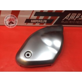 Cache sous reservoir droit 