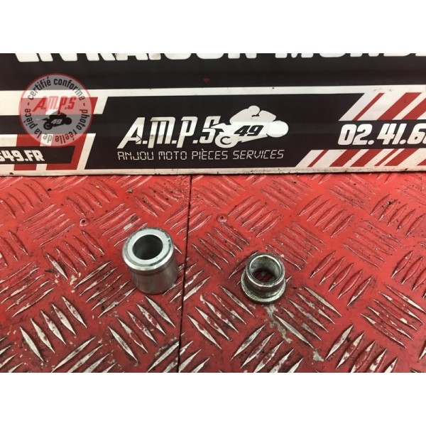 Entretoise de roue arriere