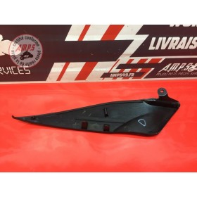 Cache sous reservoir droit 