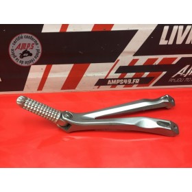 Platine repose pied passager gauche