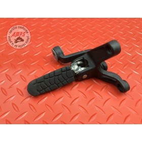 Platine repose pied passager droite 