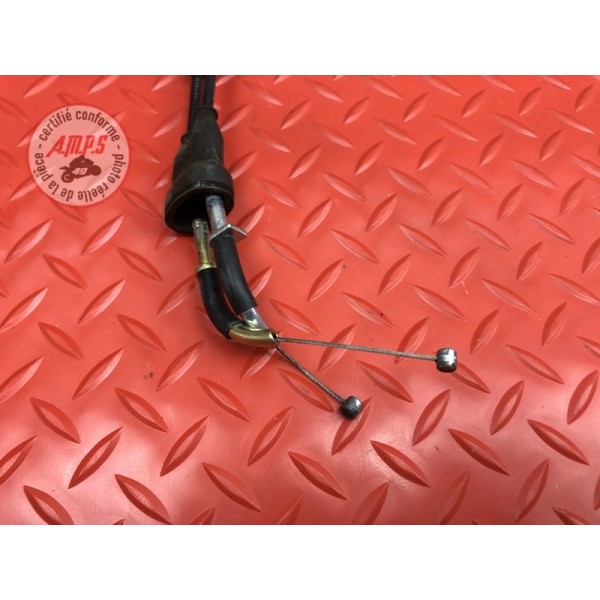 Cable d'accélérateur 