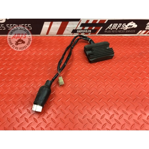 Regulateur de tension Honda CBF 900 Hornet 2002 à 2006