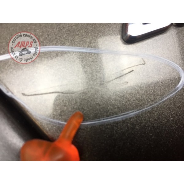 Cache plastique sous selle droit 