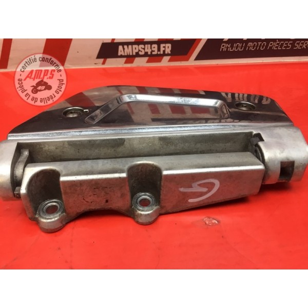 Platine repose pied passager gauche 