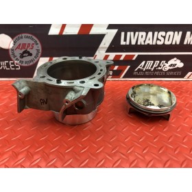 Cylindre piston avant