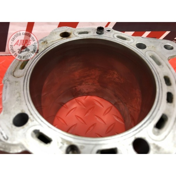 Cylindre piston avant 