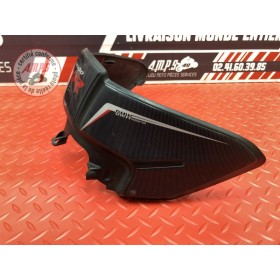 Entourage de réservoir 