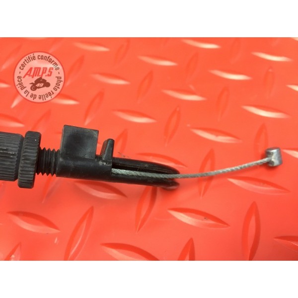 Cable d'accélérateur 