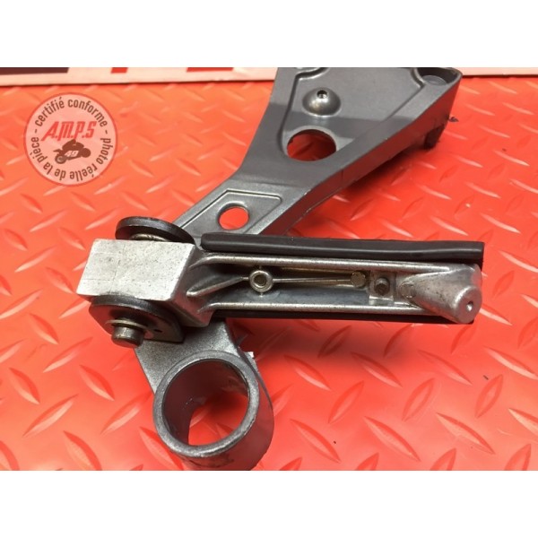 Platine repose pied passager gauche 