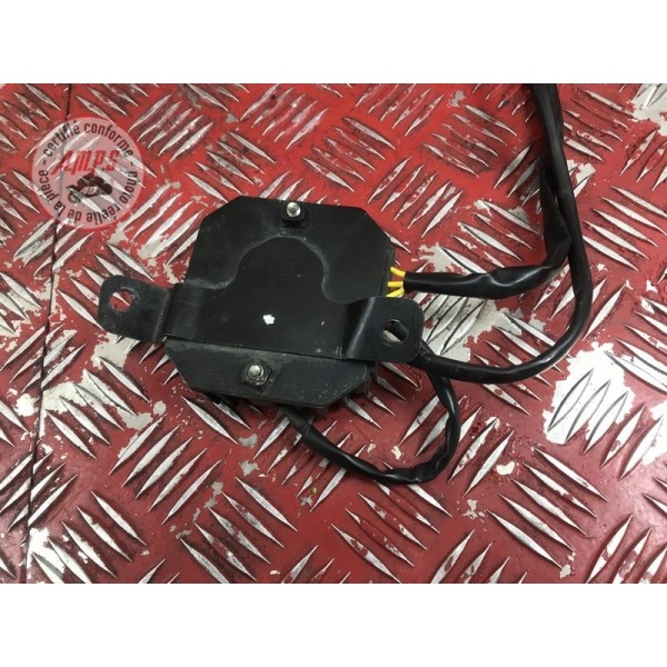Regulateur de tension 