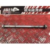 Axe de roue arriere 