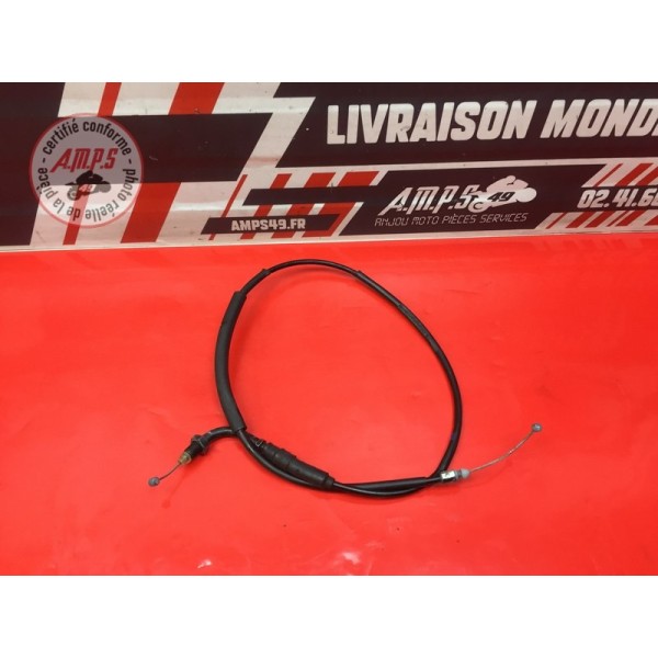 Cable d'accélérateur 