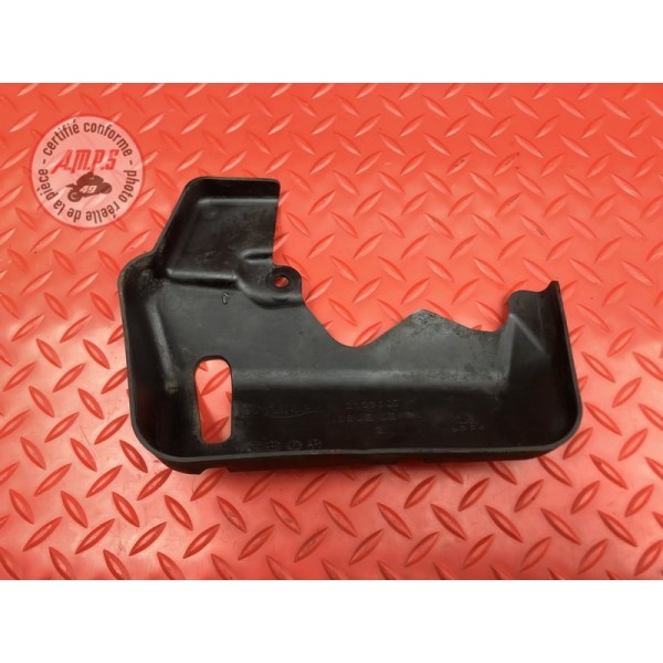 Cache plastique sur bocal de refroidissement 