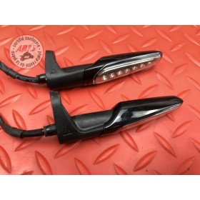 Clignotants avant Triumph Street Triple 675 R 2013 à 2016
