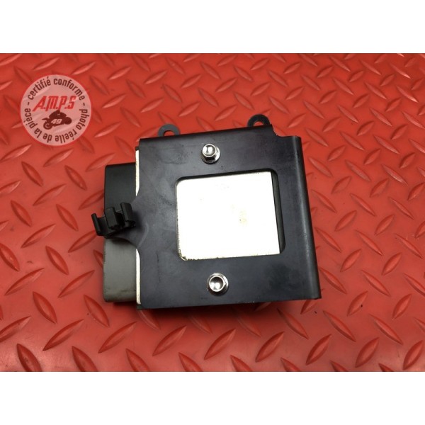 Regulateur de tension 