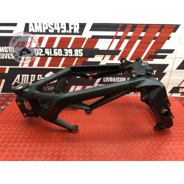 Cadre avec carte grise Triumph Street Triple 675 R 2013 à 2016