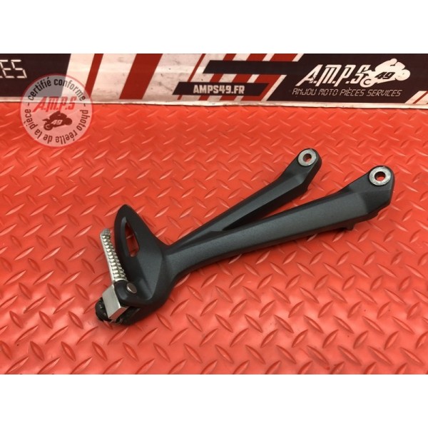 Platine repose pied passager droite Triumph Street Triple 675 R 2013 à 2016