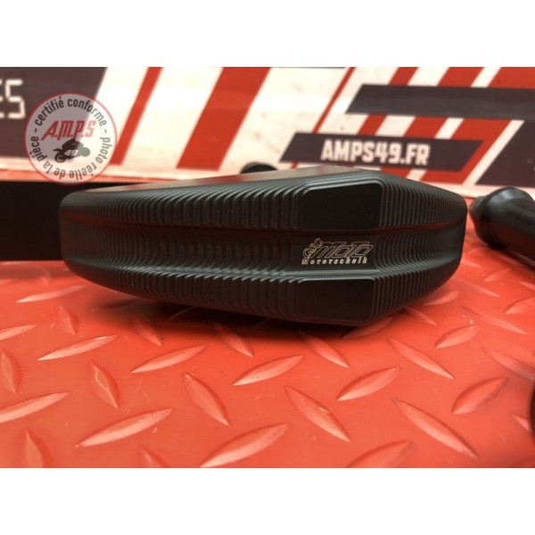 Protection de cadre Triumph Street Triple 675 R 2013 à 2016