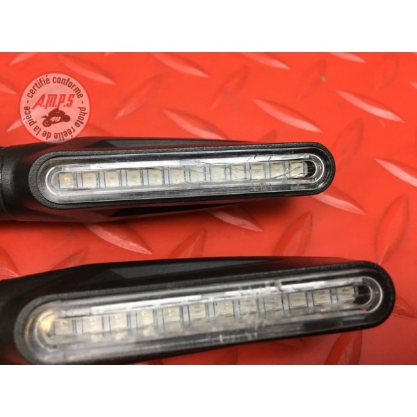 Paire de clignotant LED adaptable 1 Kawasaki Z1000 2003 à 2006