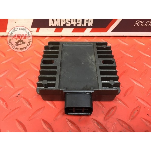 Regulateur de tension Kawasaki Z1000 2003 à 2006