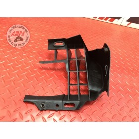 Ecope de radiateur droit 