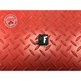 Contacteur de frein avant 