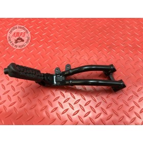 Platine repose pied passager droite 