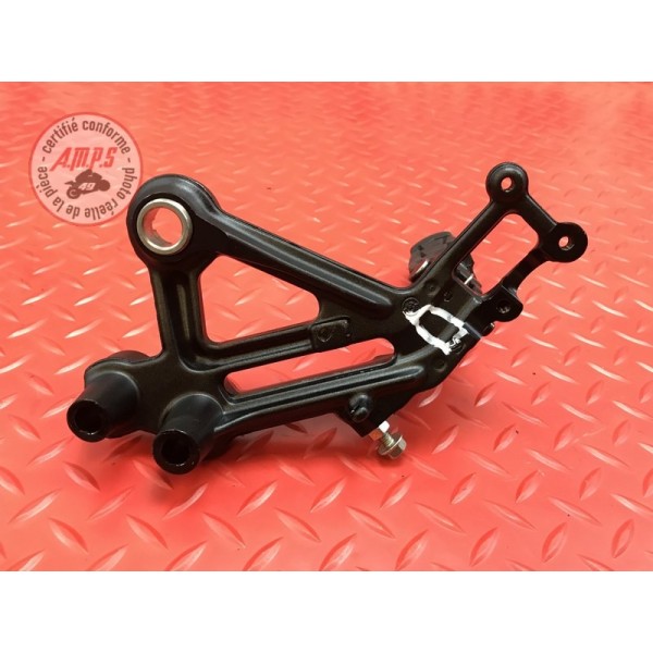 Repose pied droit KTM 390 DUKE 2017 à 2023