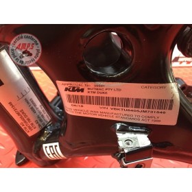 Cadre avec carte grise 