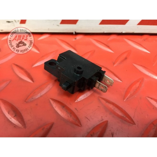 Contacteur de frein avant Honda CBR 1100 XX 1999 à 2007