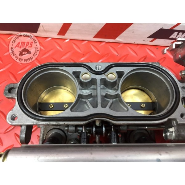 Rampe d'injection Honda CBR 1100 XX 1999 à 2007
