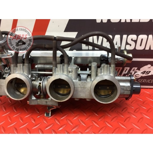 Rampe d'injection Honda CBR 1100 XX 1999 à 2007