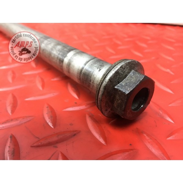 Axe de roue arriere Honda CBR 1100 XX 1999 à 2007